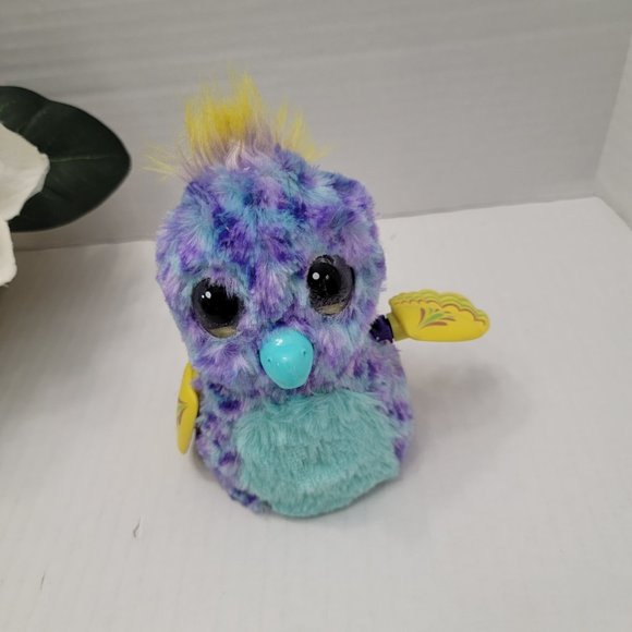 Hatchimals Spinmaster Blue Yellow Purple Bird Eye Light Up Interactive Sound - Picture 8 of 15